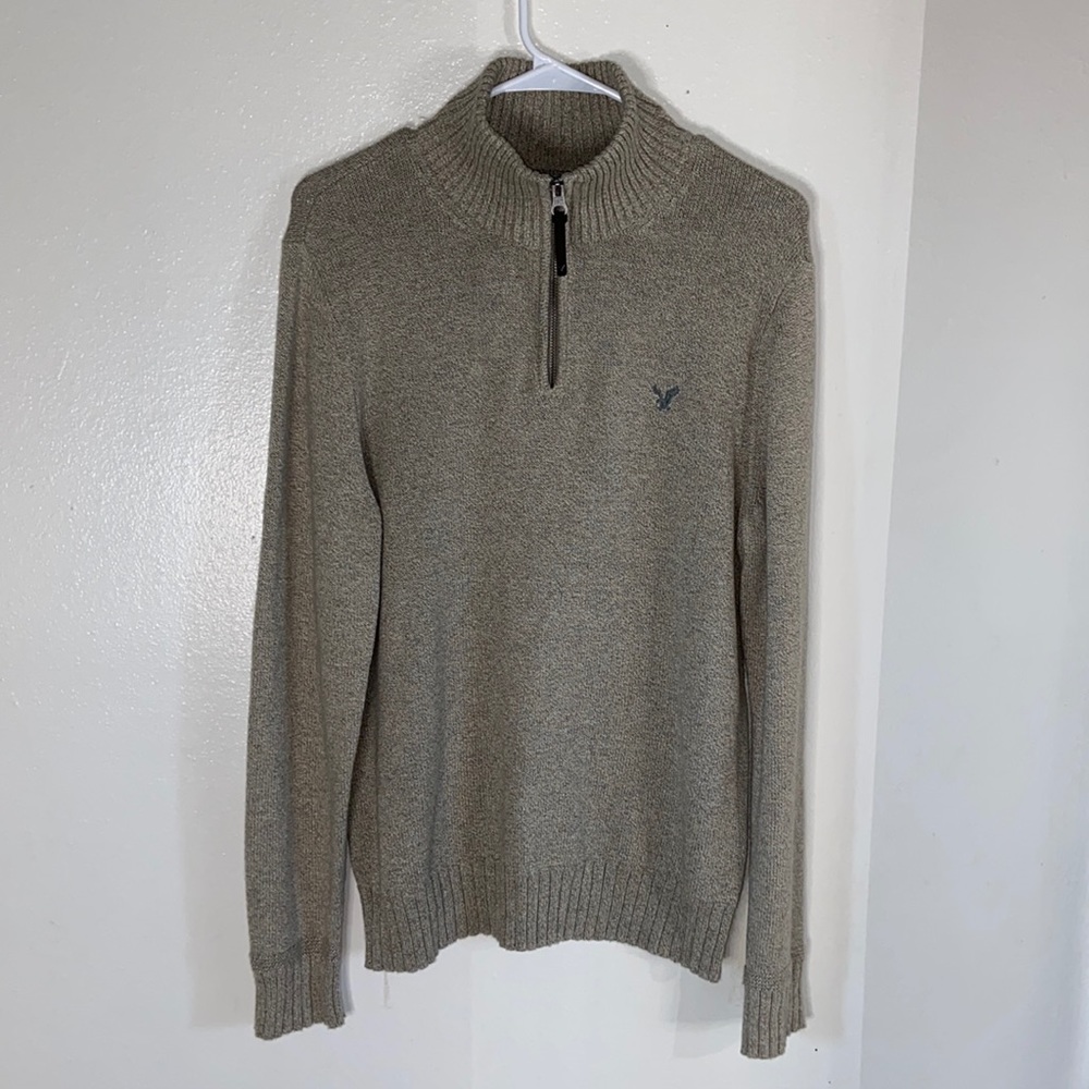 American eagle sweater